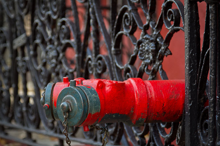 Red Water Pipe